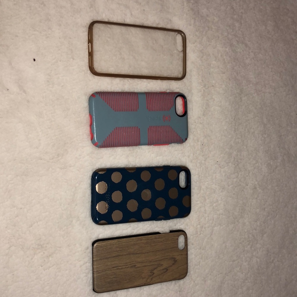 Bundle of 4 iPhone 7 cases